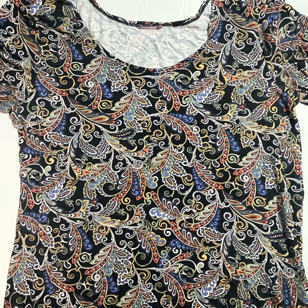 Salaam! Fit and Flair dress. Slightly above the knee w/bell sleeve.  EUC